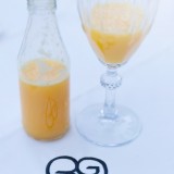 verse jus d'orange bij ontbijtservice van mélange bij de vakantiehuisjes buitengoed de gaard fotografie belinda keulen
